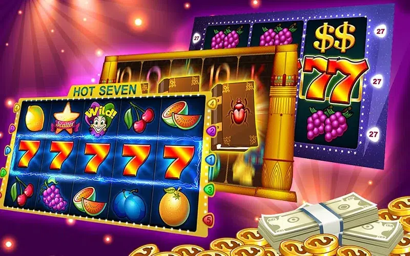 Schermi di slot machine viola con monete
